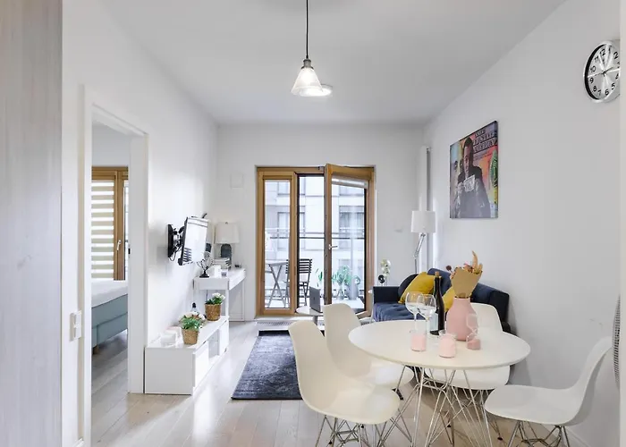 Luxury Apartment On Grzybowska Street