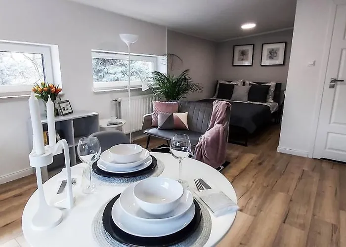 Bezagenta Mozart7 Modern Studio Easy Access To City