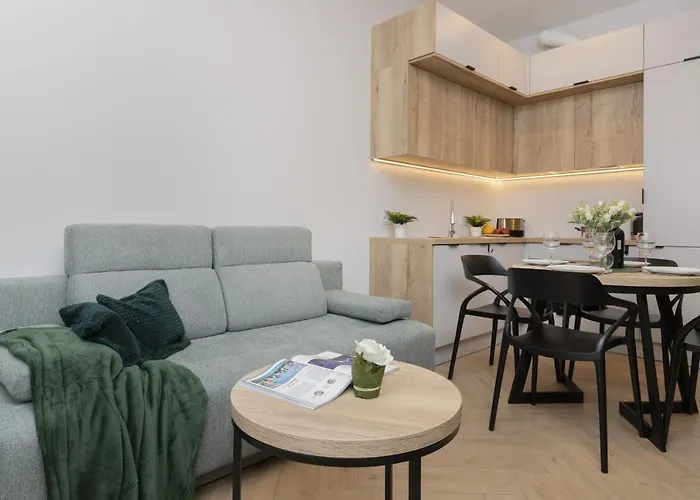 Krochmalna Apartment Warsaw Center By Renters