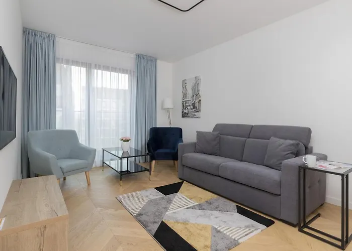 Warsaw Praga Okrzei Apartment By The River By Noclegi Renters