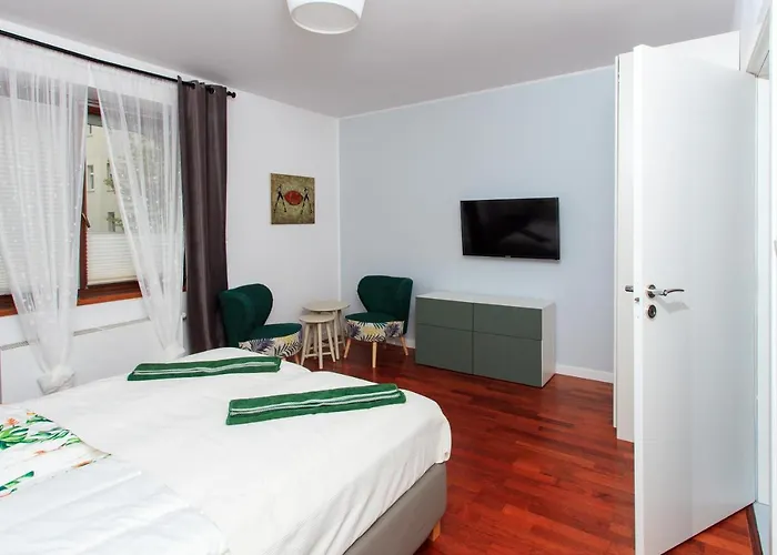 Comfy Apartment Dobra 54
