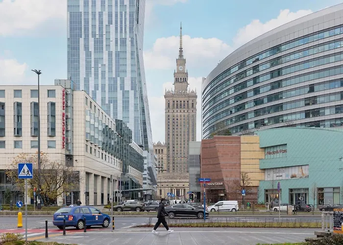 Zlota Apartment Center Of Warsaw By Noclegi Renters