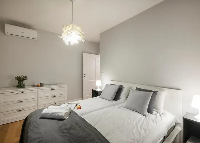 ShortStayPoland Bartycka (B105)