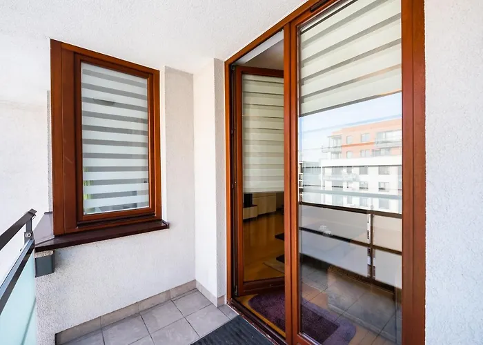Mokotow Sunlight Apartment