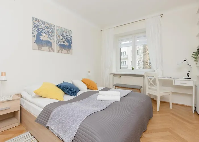 Biale Aleje Mokotow Apartment Metro By Noclegi Renters