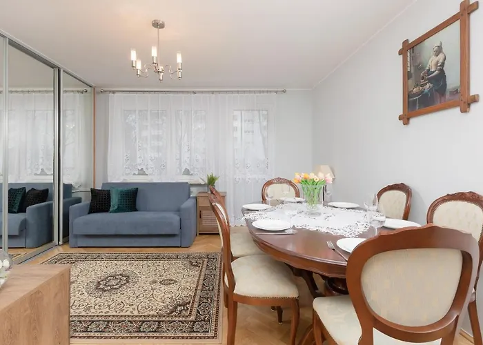 Wlochy Family Apartment By The Airport By Renters