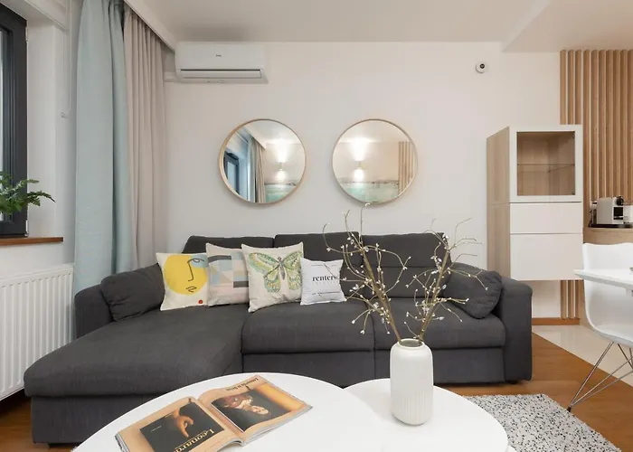Spacious Apartment Premium Warszawa Wola By Renters Prestige
