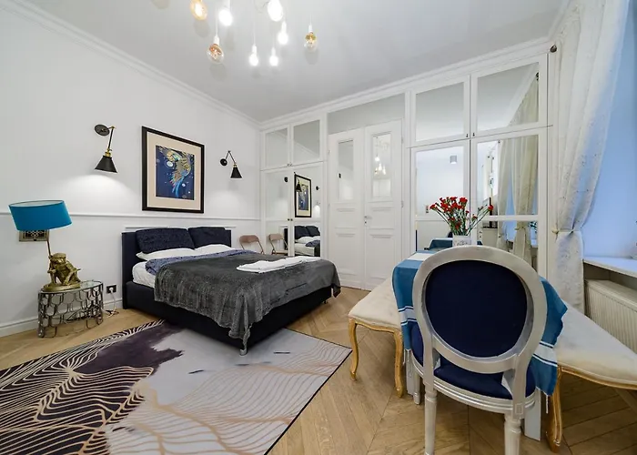 Apartament Zurawia Street
