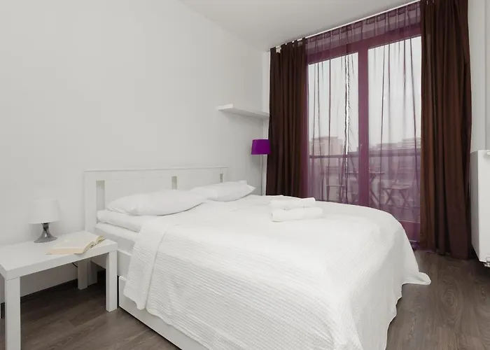 Mokotow Bernardynska Apartment With Balcony By Noclegi Renters