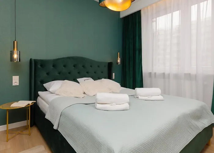 Habicha Three-Room Apartment With Parking By Renters