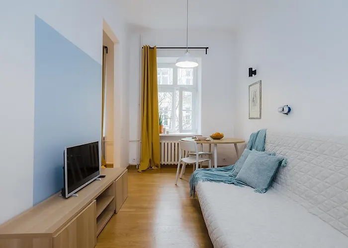 Nice Studio In Centrum Warsaw With Netflix