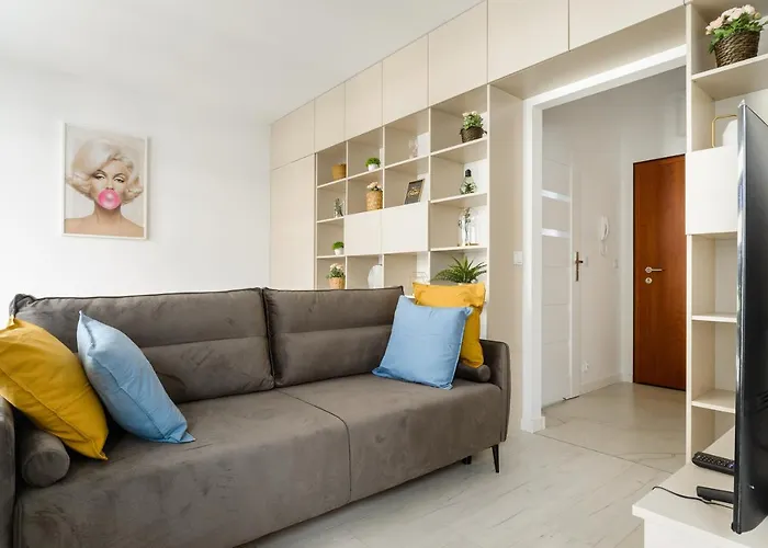 Modern Studios Near Arkadia Center