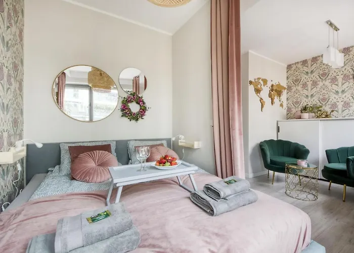 City Flower Apartment