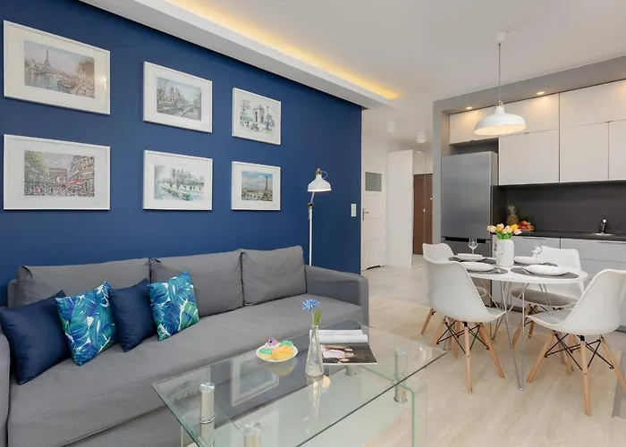Wola Apartment With Balcony Sokolowska By Noclegi Renters