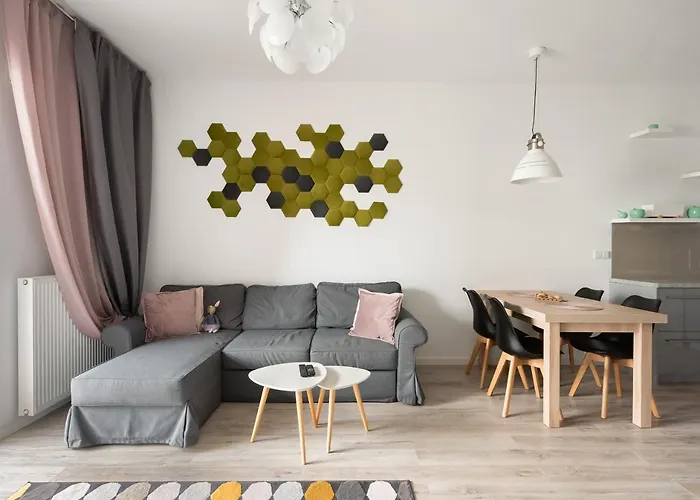 Ursynow Geometric Homey Apartment