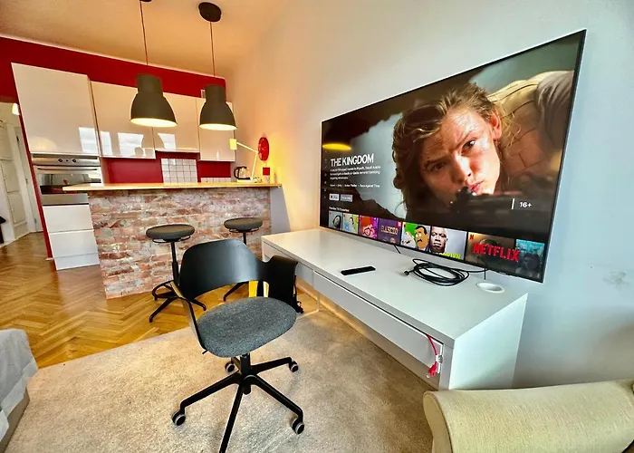 Super Beauty Metro Wifi 65\'Tv Netflix Hbo Appletv+