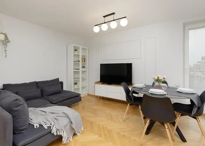 Warsaw Old Town Apartment By Noclegi Renters
