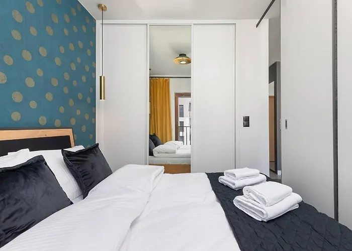 Port Praski Stylish Apartment Near Old Town