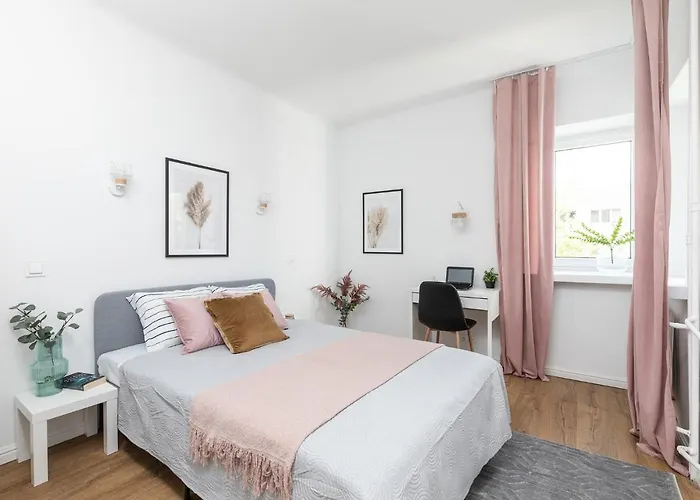 Superapart Nowolipki 23, Unwind In Urban Chic Apartament