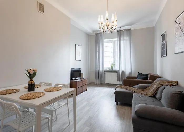 Close- Ga - Big And Bright Apartment In Top Location&Marszalkowska