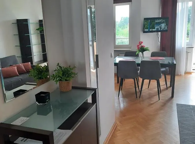 Sloneczny Apartament Bluszczanska