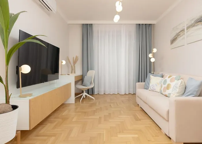 Bright Apartment Kasprzaka Warsaw Wola Near Metro Station By Noclegi Renters