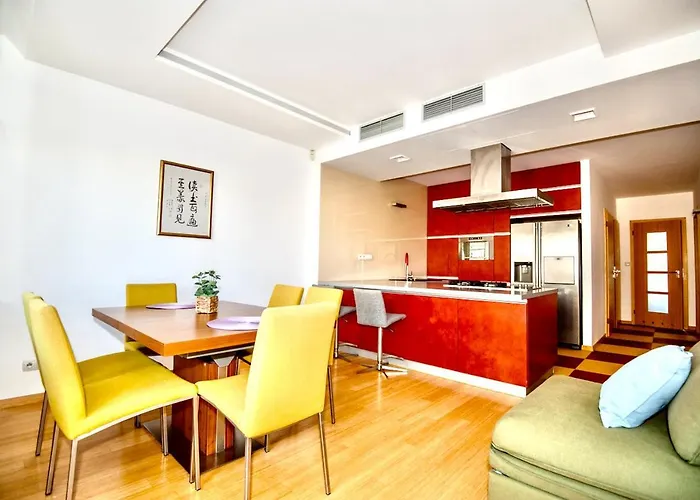 Mp Rent- Ulica Foksal 12Na14-90M ,Serce Warszawy, Nowy Swiat Tuz Przy Starowce