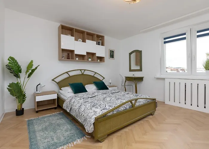 Elegant Warsaw Apartment With Ac 550 M To Copernicus Science Centre By Noclegi Renters