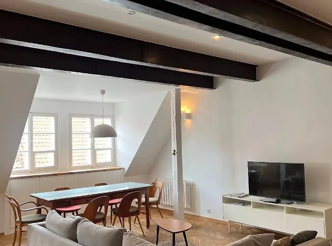 Old Town Piwna Apartment