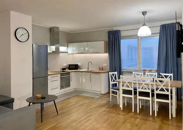 Apartament Przy Atrium Okolice Stacji Metra Rondo Onz