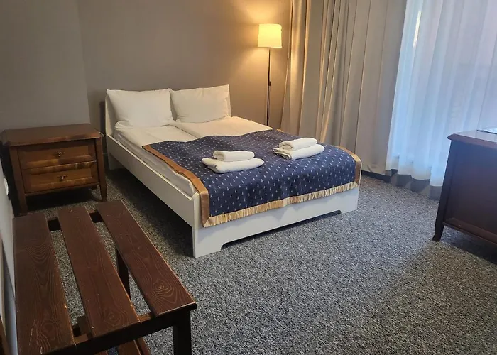 Hostel Bialoleka Premium - Free Parking & Wifi