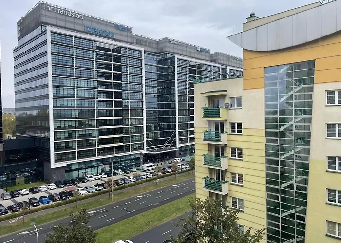 Superior Jerozolimskie. 2 Rooms On The 7Th Floor