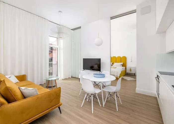 2-Bedroom Premium Bohema Apartment