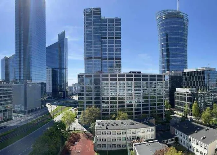 Apartament W Centrum Warszawy Z Darmowym Parkingiem
