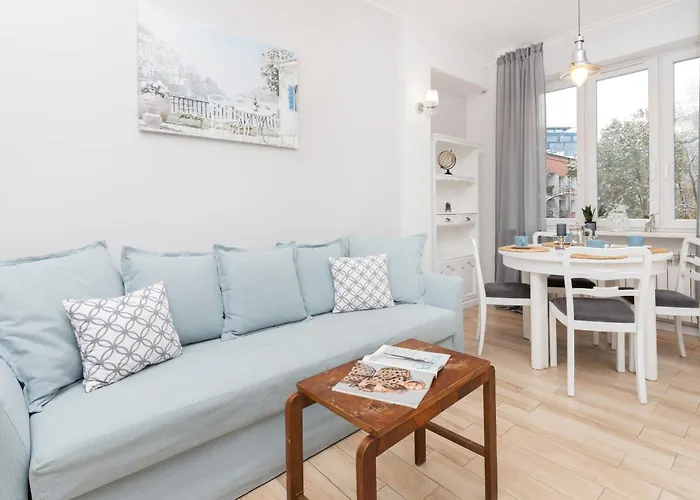 Beautiful Blue Sky Apartment Warsaw By Noclegi Renters