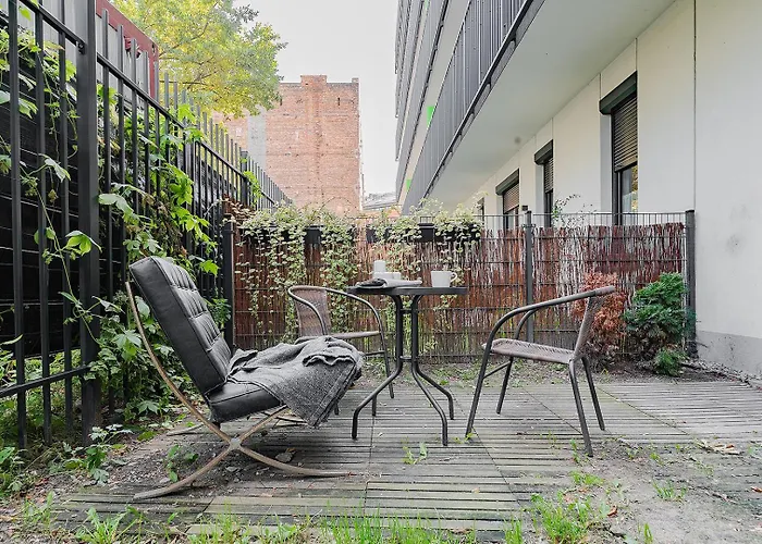 Apartament Praga North -Patio And Parking Near Warsaw East