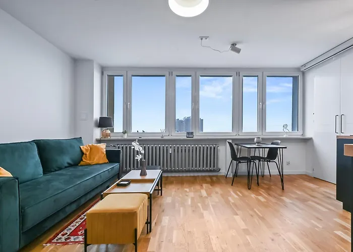 Rentplanet - Apartament Komorska