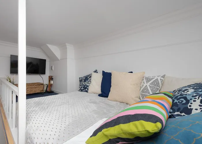 Spacious Apartment In The Warsaw City Center By Rent Like Home