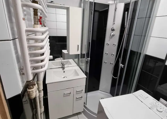 Rooms Near Royal Lazienki Park