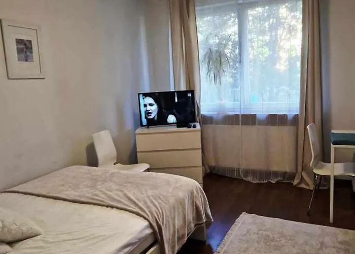 Great Apart Kabaty