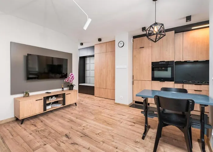 Crackedbrick Warsaw Rentals