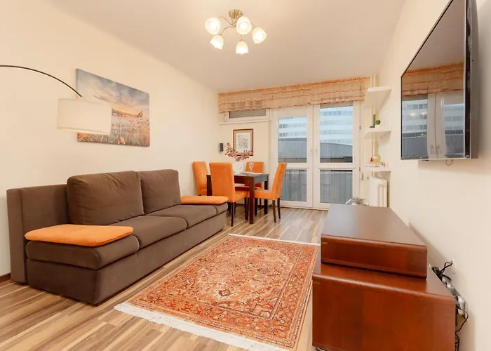 Bright & Cozy Apartments In The City Center By Noclegi Renters
