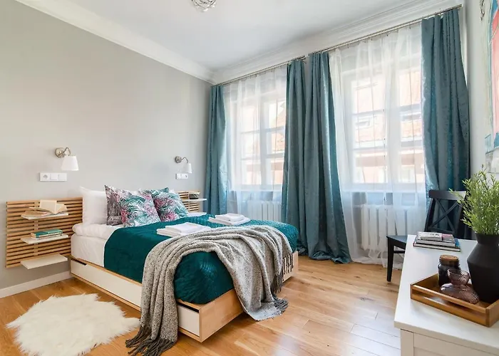Plac Zamkowy - Aura Apartment By Noclegi Renters