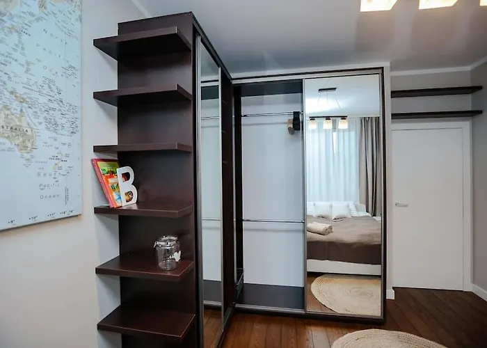 Modern, Spacious Apartment With Garage And Balcony