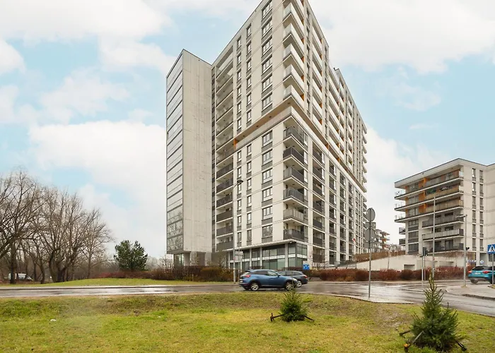 Warsaw Exclusive Apartment With Parking & Balcony By Renters Prestige