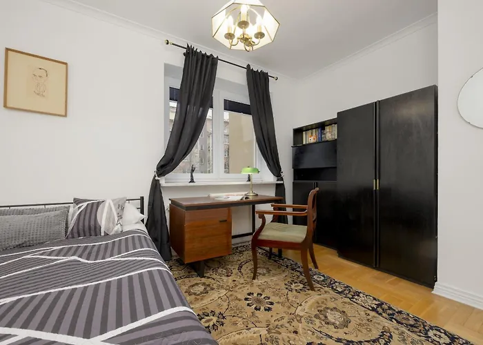 Vintage Apartment Sengera Cichego With 3 Bedrooms By Noclegi Renters
