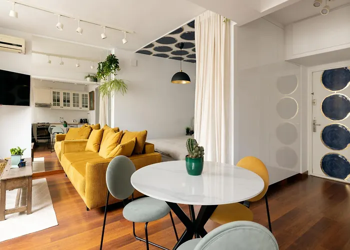 Relax Apartment Hoza / Poznanska