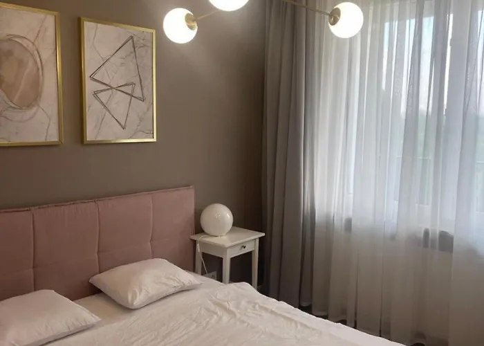 Airport Apartment Chopina