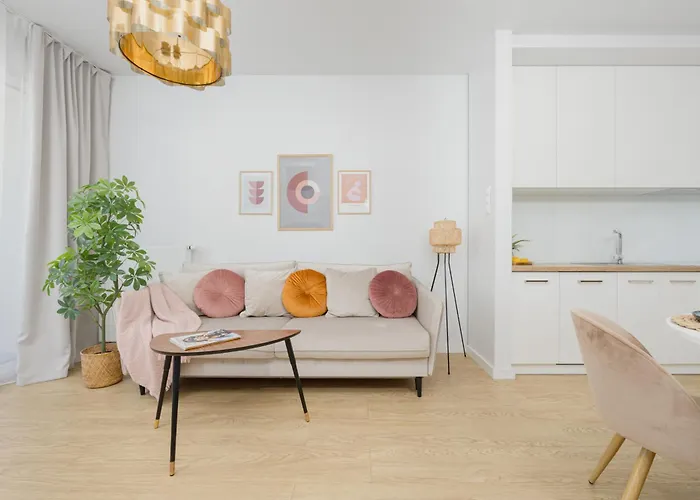 Stylish Glam Apartment Przedpole In Warsaw By Renters