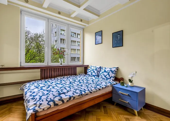 Fancy Apartment On Aleje Jerozolimskie Street